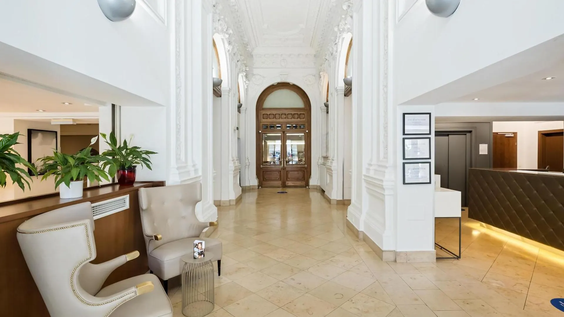 Hotel Rathauspark Wien, A Member Of Radisson Individuals