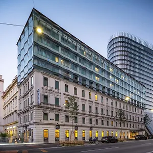 4* Hotell Novotel