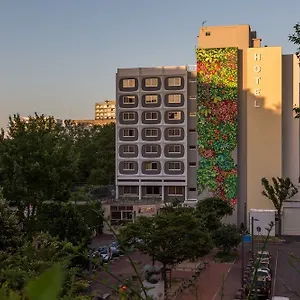 Des Congrès 3*, Villeurbanne France