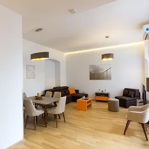 Debo Naehe Westbahnhof - Contactless Check In Appartement