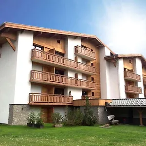 Rent 5*, Megève France