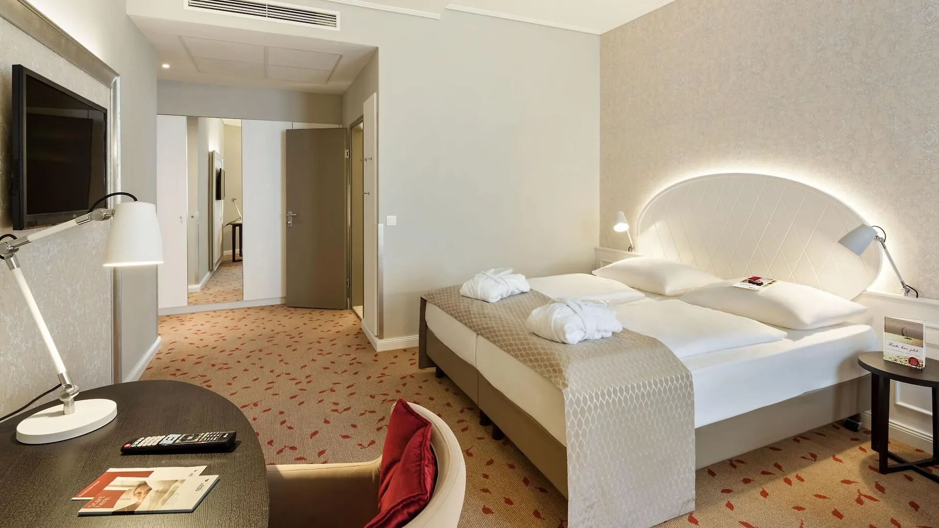 Hotel Rathauspark Wien, A Member Of Radisson Individuals
