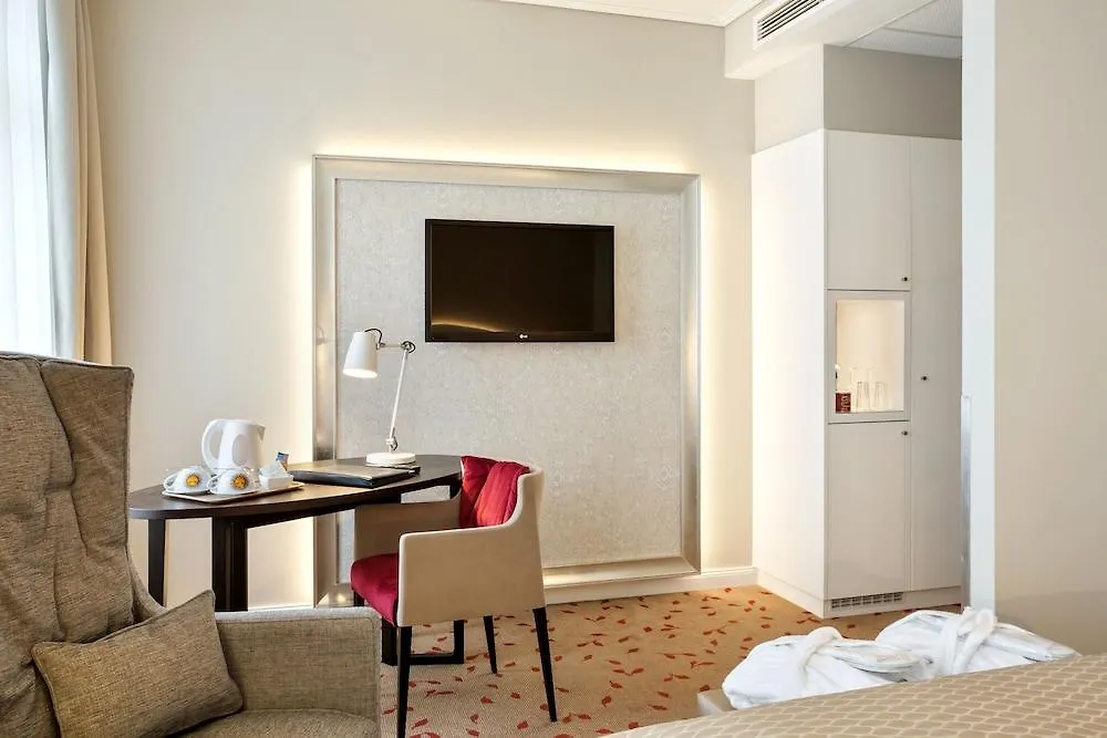 Hotel Rathauspark Wien, A Member Of Radisson Individuals