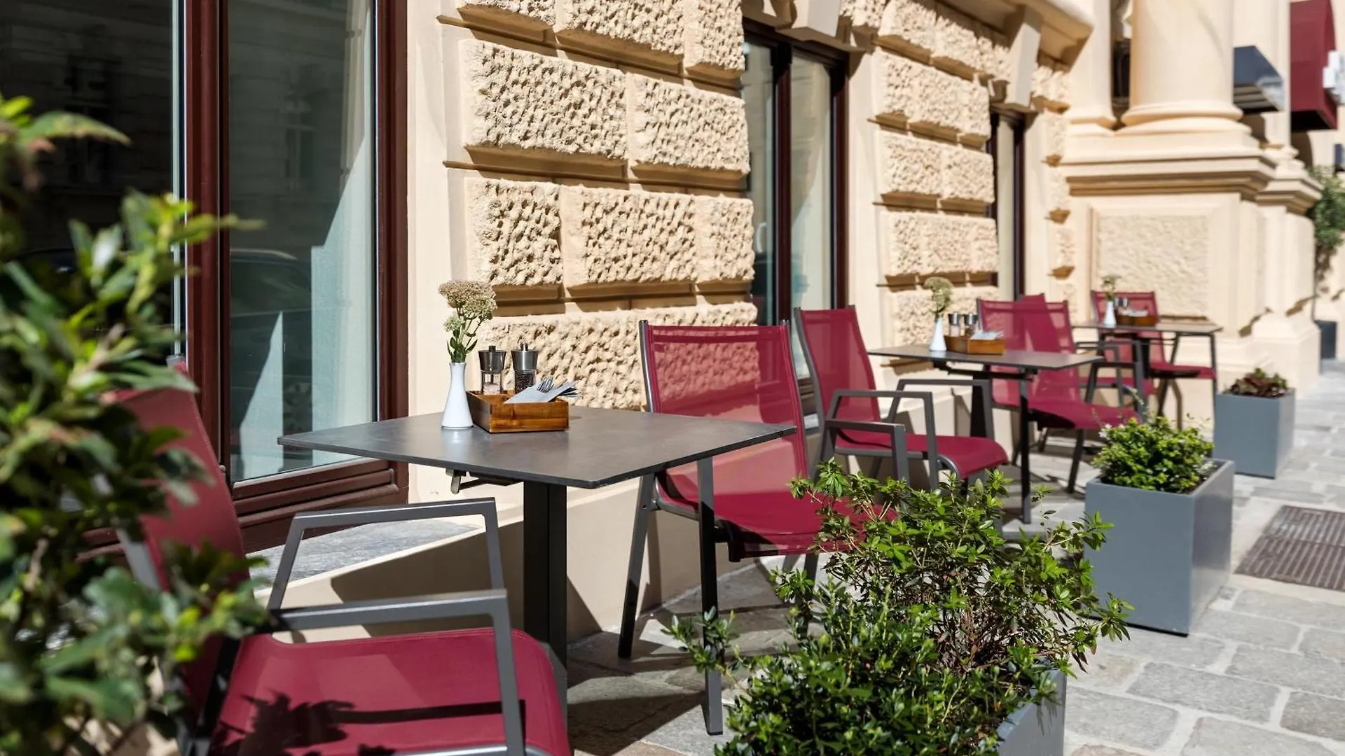 Hotel Rathauspark Wien, A Member Of Radisson Individuals 4*, Vienna Austria