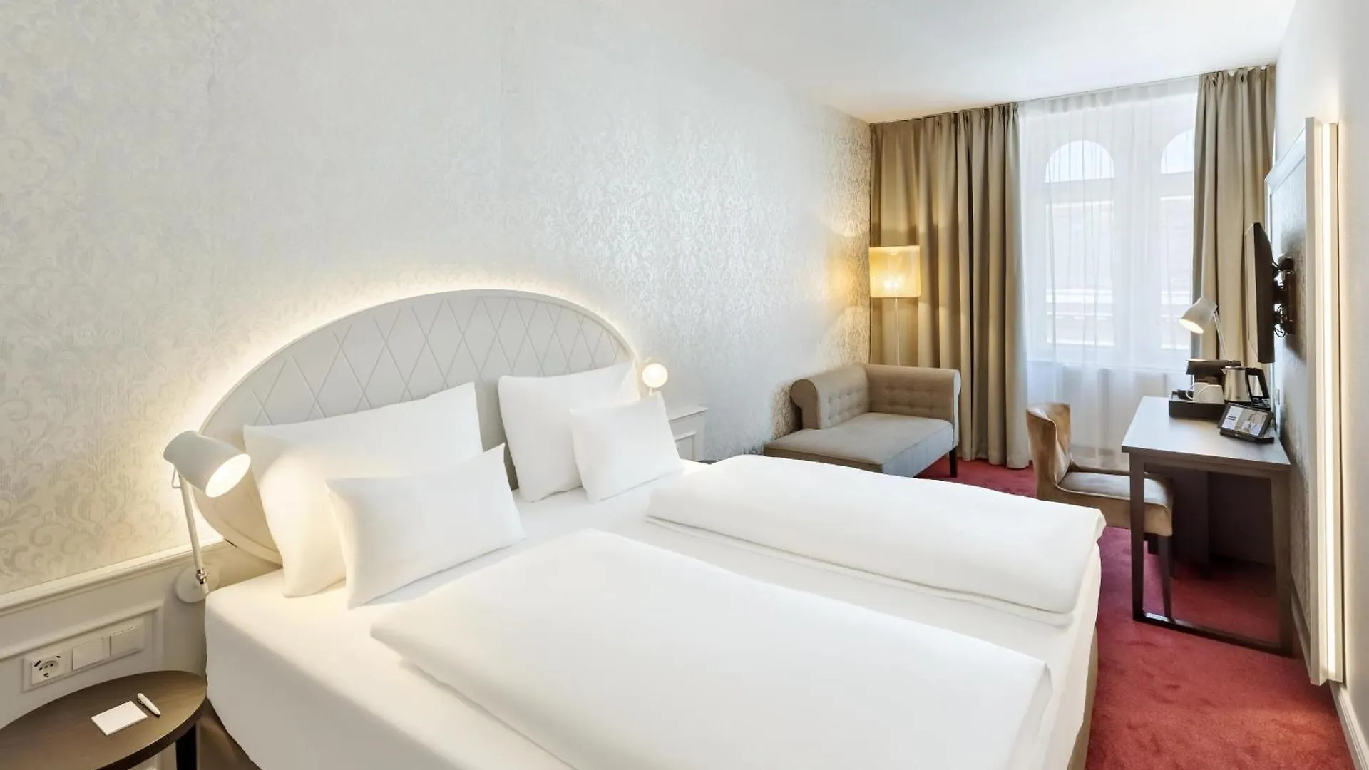 Hotel Rathauspark Wien, A Member Of Radisson Individuals Vienna